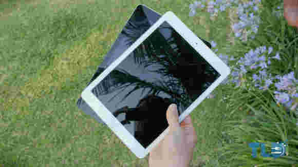 iPad Air 2虚拟星星在视频中与其前身一起