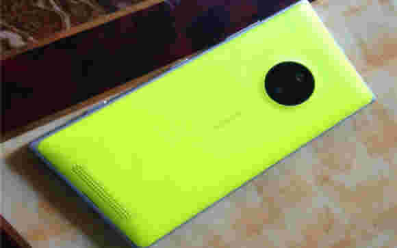 诺基亚Lumia 830只有10个MP相机