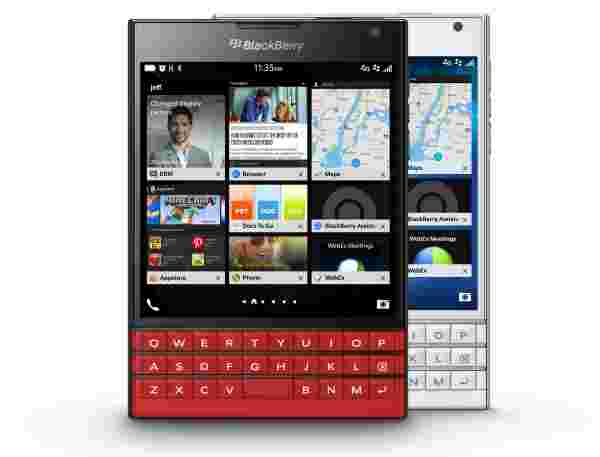 BlackBerry Passport和Z30在12月30日之前出售