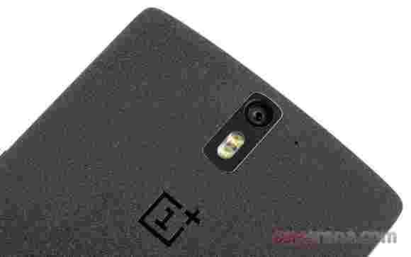 在印度赢得翻新的64GB oneplus1.16,999