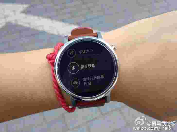 与去年的模型相比，较小版本的下一代Moto 360