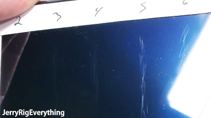 康宁捍卫大猩猩玻璃5，符合Galaxy Note7 Scratch测试
