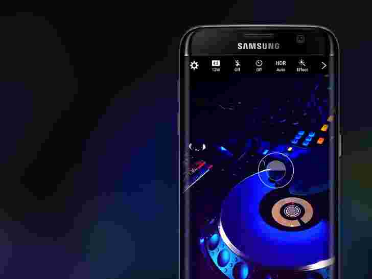 每周民意调查结果：三星Galaxy S7 Edge是2016年的最佳Phablet