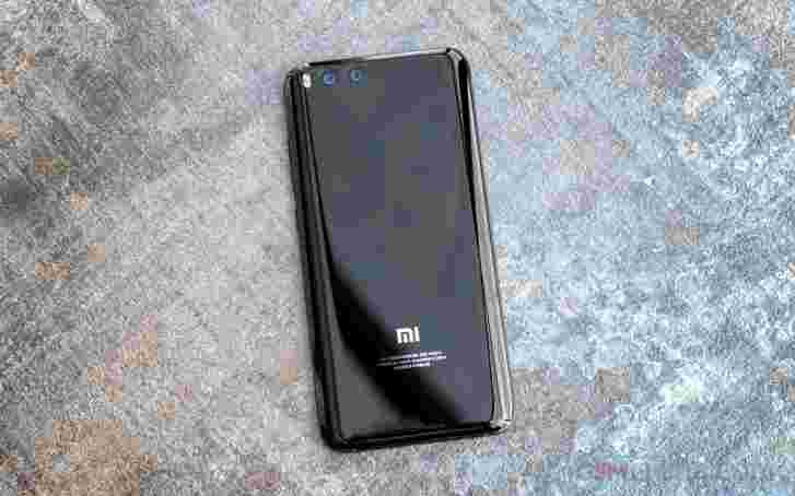 Xiaomi Mi 6获得稳定的Android 9馅饼更新