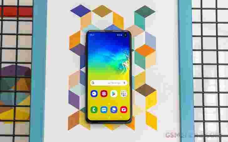 交易：Sprint每月只需10美元即可为Galaxy S10E提供（总计240美元）