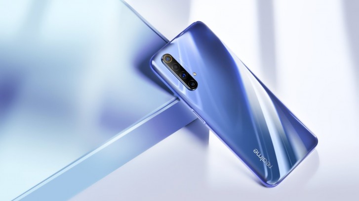 Realme X50 5G官方海报和实时图像到达：侧挂指纹读卡器确认