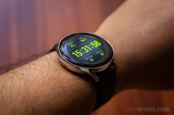 三星Galaxy Watch Active2 4G评论