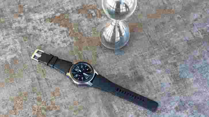 最新的三星Galaxy Watch3泄漏显示其显示尺寸和电池容量