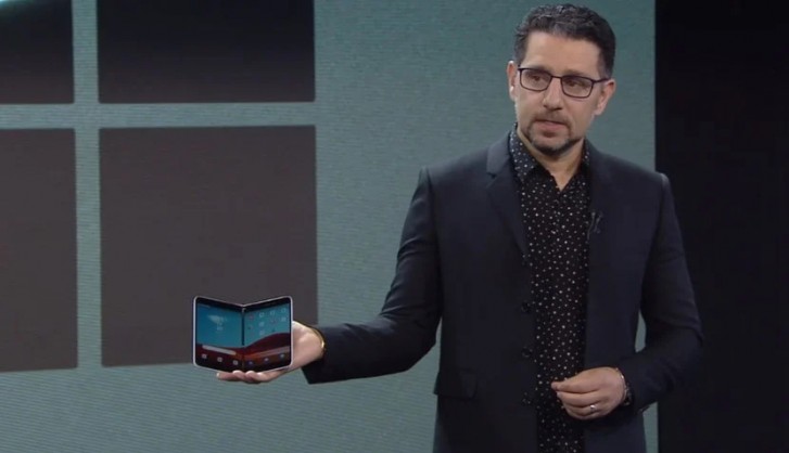 据报道，微软正在研究Android 11 for Surface Duo，用Android 10启动