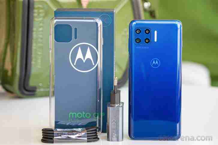 Motorola Moto G 5G Plus参加审查