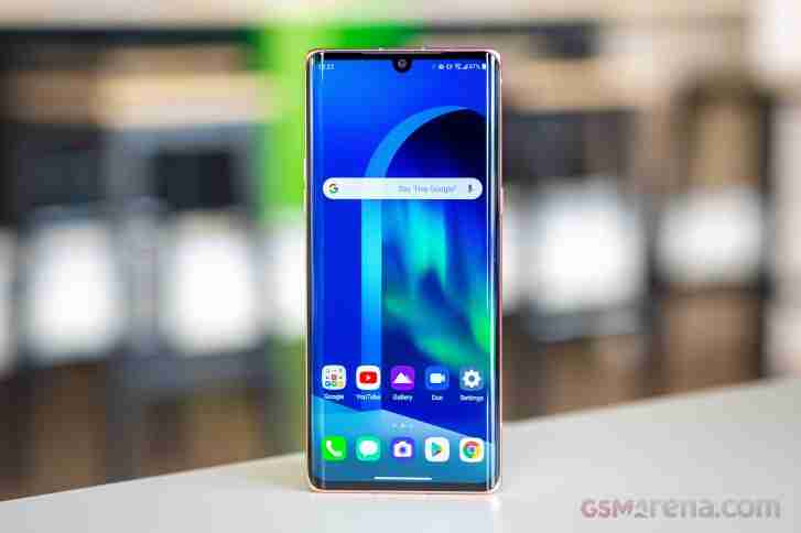 T-Mobile的LG天鹅绒由全新的Mediatek Dimenty 1000C芯片组提供动力