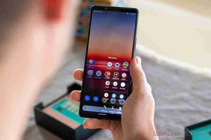 谣言说，索尼Xperia 1 II和Xperia 5 II将获得Android 13