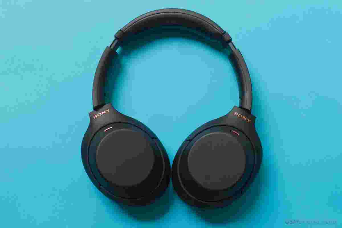 SONY WH-1000XM4无线噪声取消耳机评论