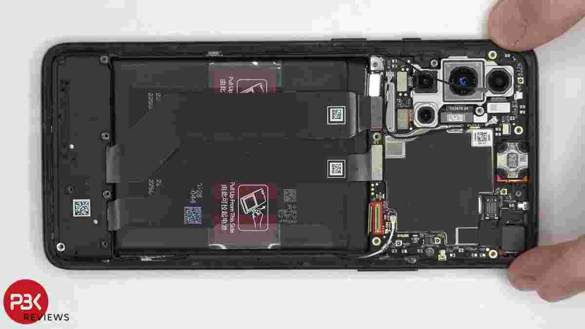 OnePlus 8T Cyber​​Punk 2077拆除视频显示如何创建砂岩
